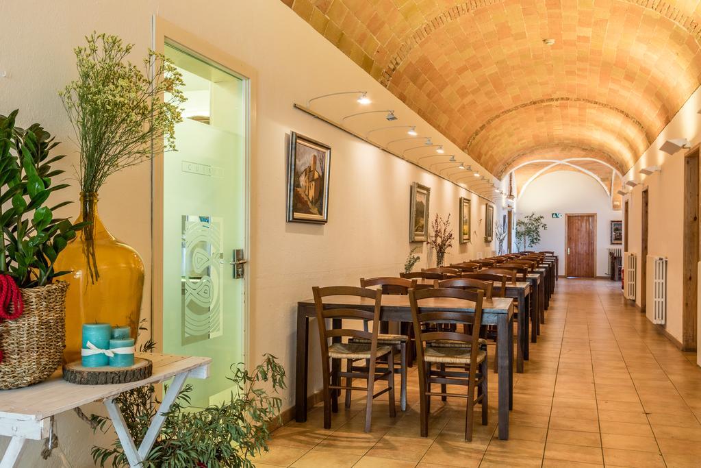 فندق مادريمانيافي  Hostatgeria Restaurant Els Angels المظهر الخارجي الصورة